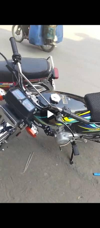 Honda 125 2026 black
