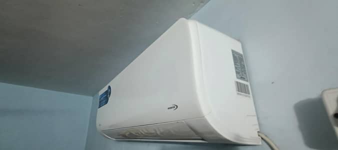 Midea 1 Ton Inverter AC A+ Conditions