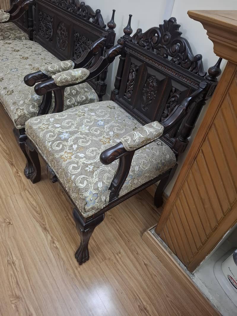 Solid Sheeaham Wood Sofa Set (2+1+1) 1