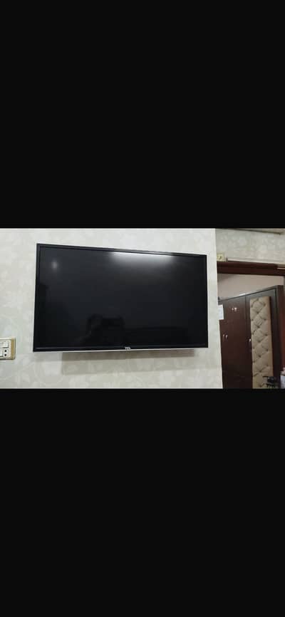 TCL LED TV