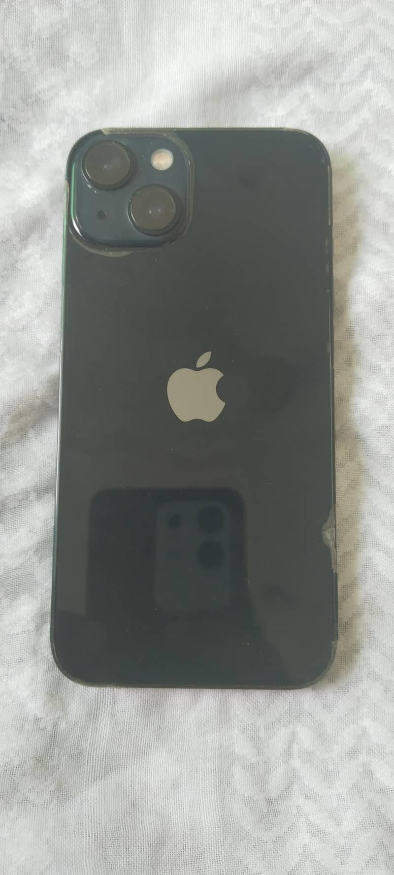 Apple iPhone 13 1
