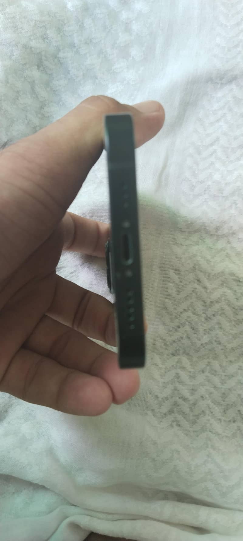 Apple iPhone 13 3