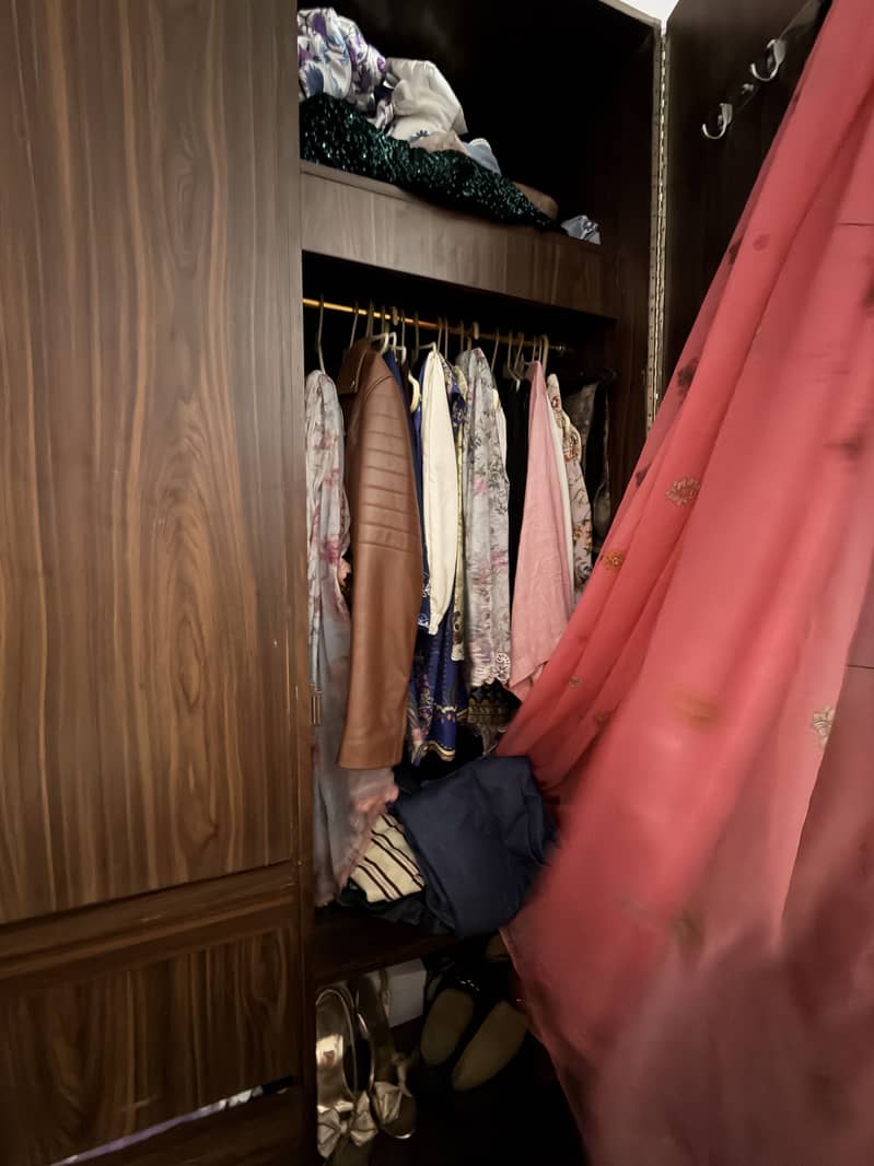 Cupboard 3