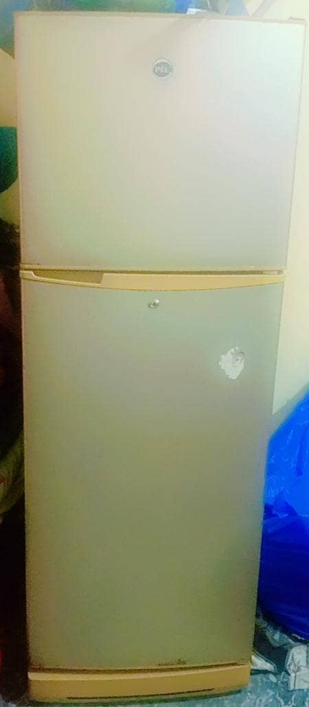 PEL FRIDGE 0
