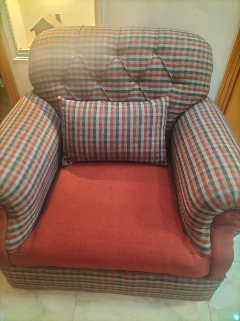 6 seater sofa. 1