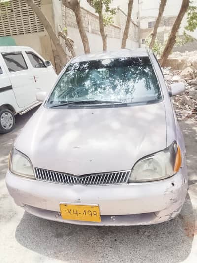 Toyota Platz 2000 urgrnt sale