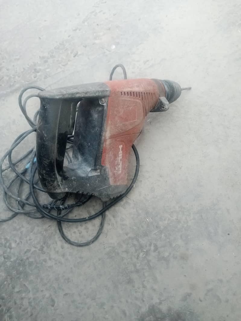 Hilti machine 1