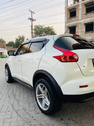 Nissan Juke 2011