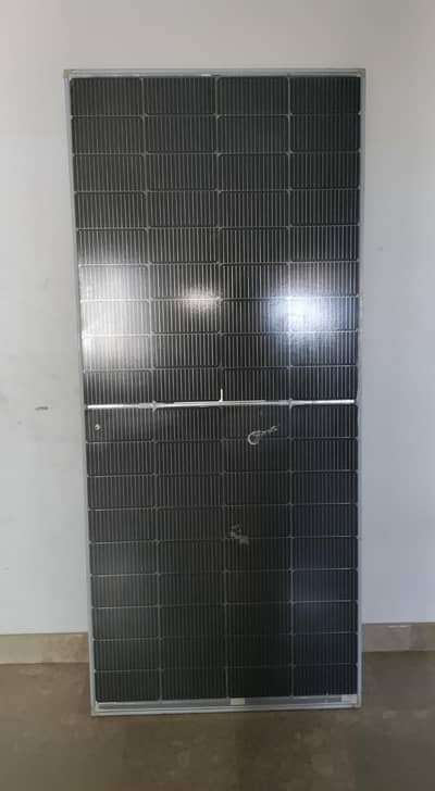 340W Poly Solar Panel, Excellent Condition, Final Price Rs. 10,000