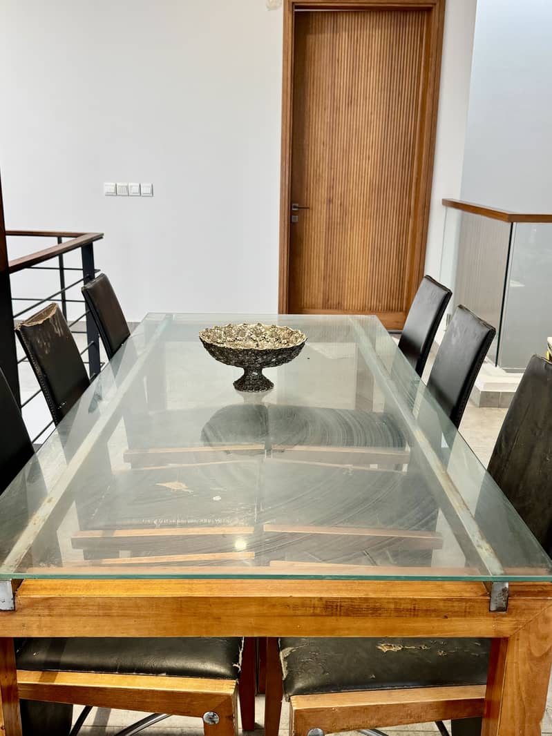 Dinning Table 7