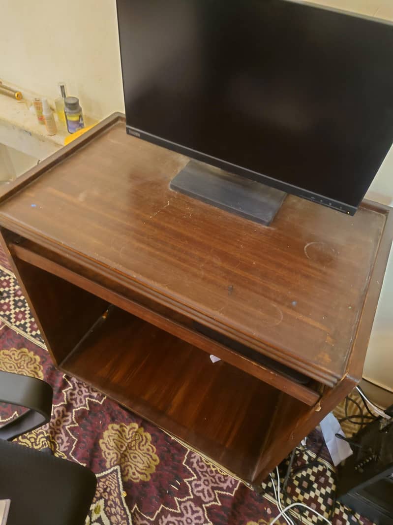 Solid Wood Computer Table / PC Desk with Keyboard Tray 6