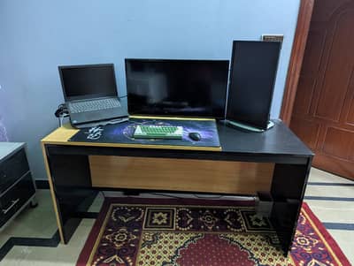Two Tone Computer Table and Side Table 5ftx2.5ft length and width