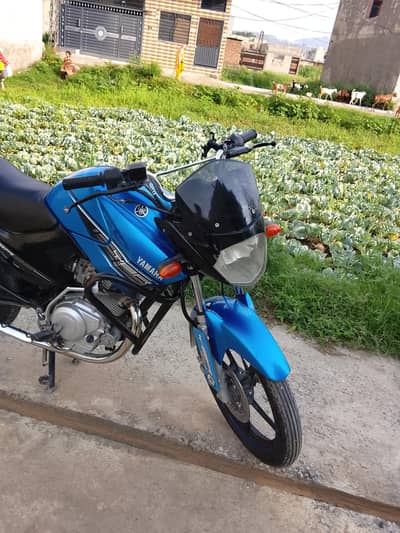 YAMAHA 2017