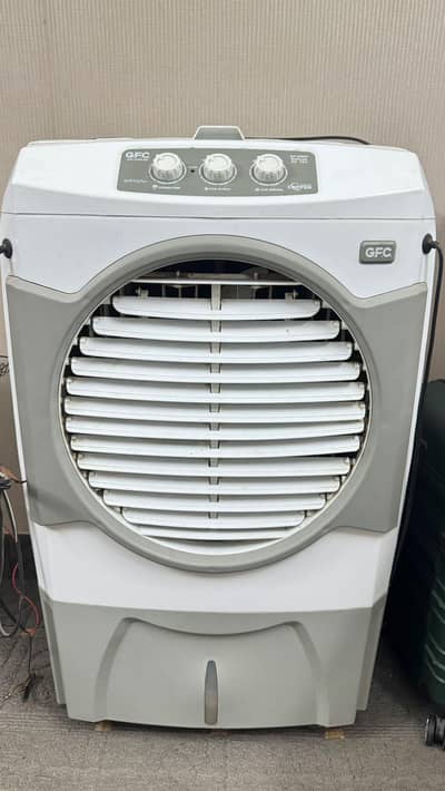 Room Air Cooler with Reusable Ice Bottles - Good condition