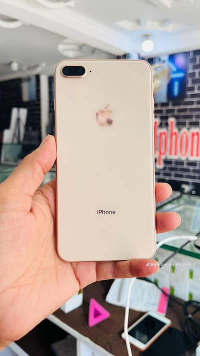 Apple iPhone 8 Plus