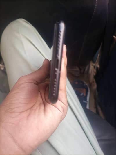 Apple iPhone SE 2020