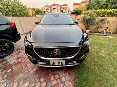 MG HS 2021