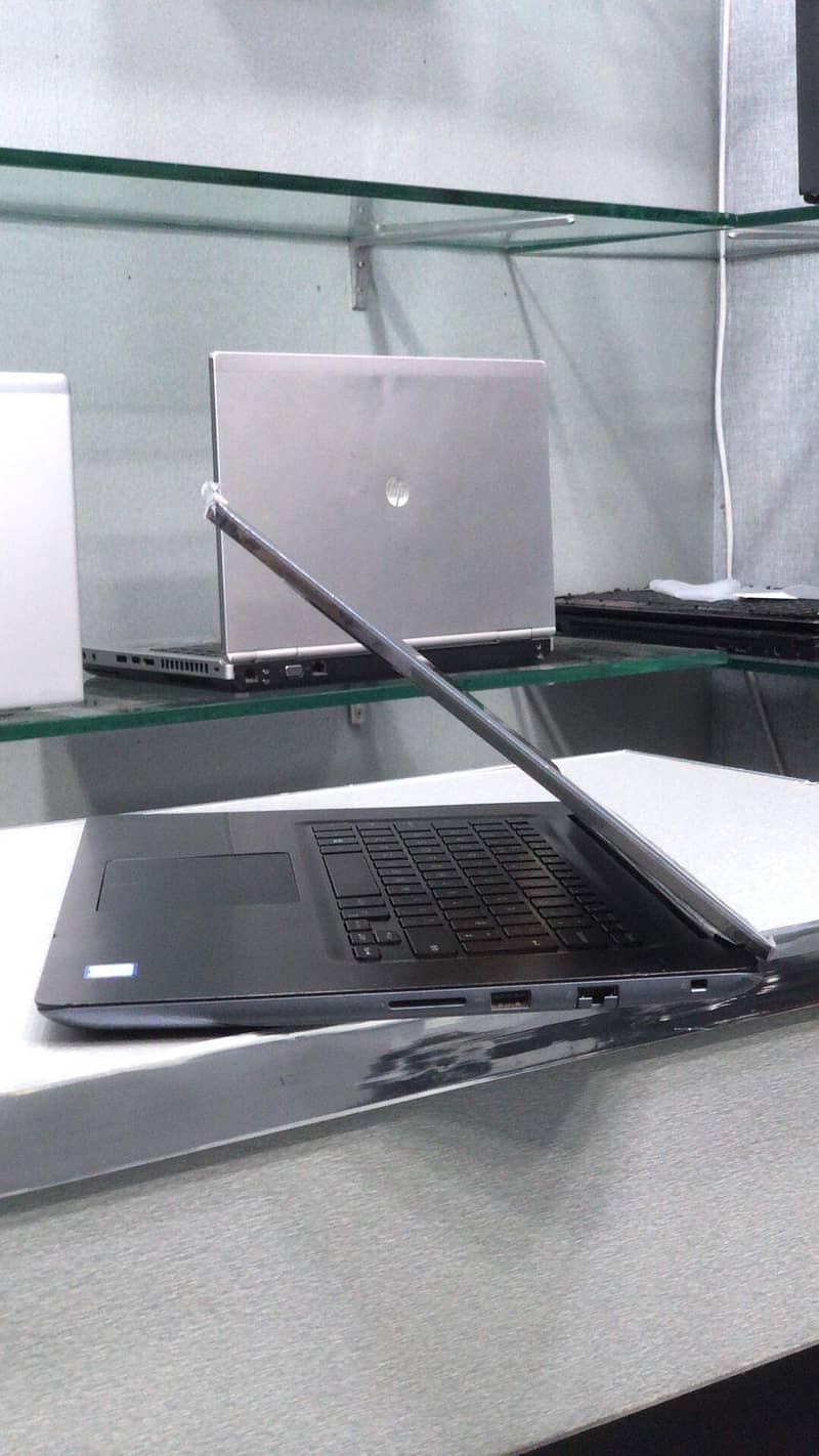 DELL 8 Generation 1