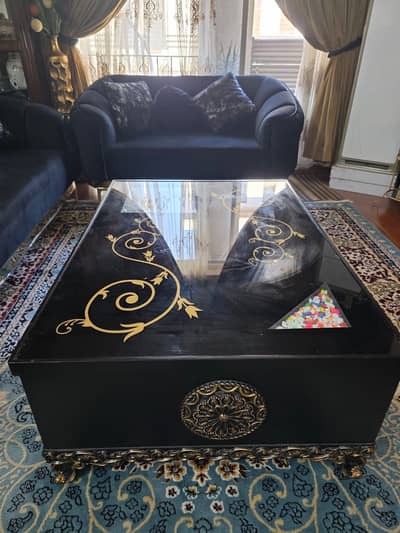7 seater black and golden sofa set
