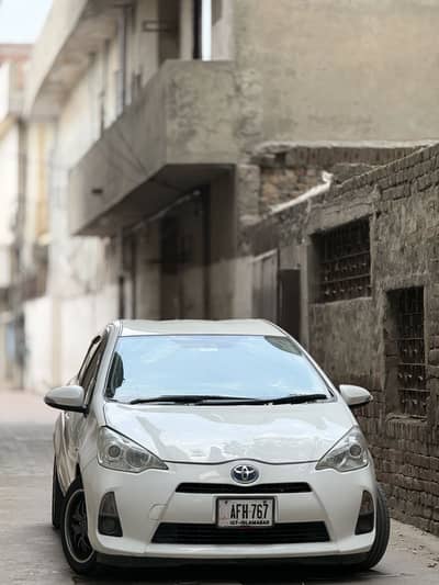 Toyota Aqua 2013