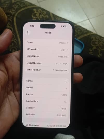 Apple iPhone 15