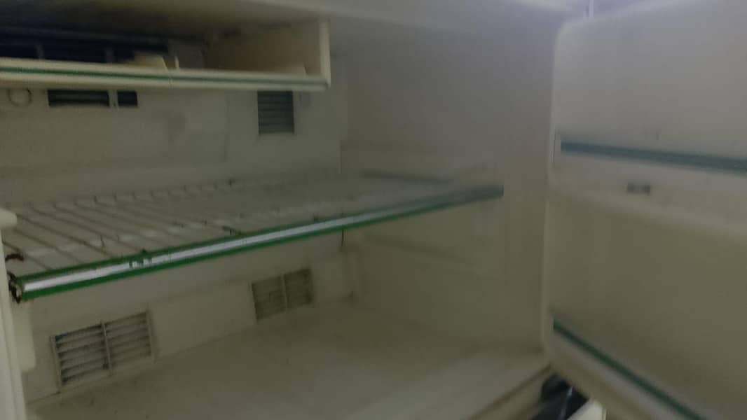 Refregerator 1