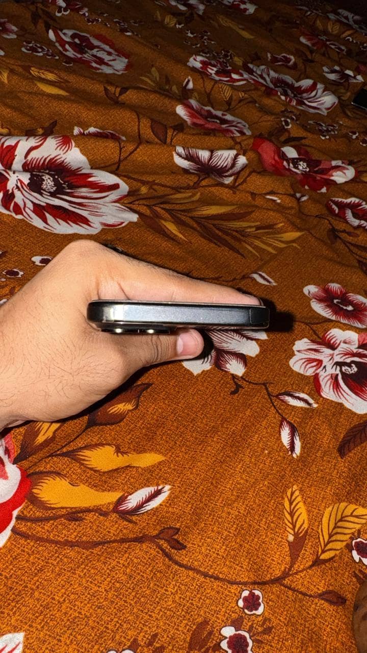 Apple iPhone 15 1