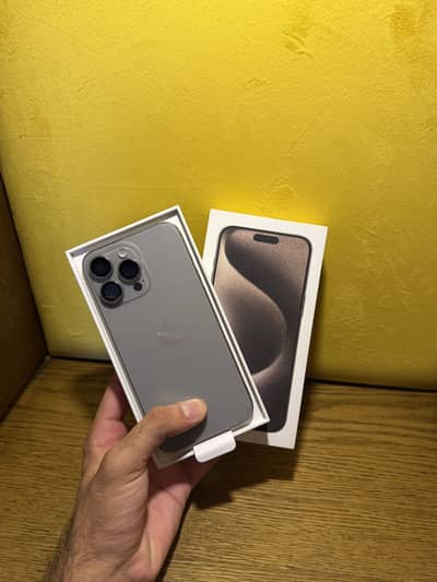 Apple iPhone 15 Pro Max with box