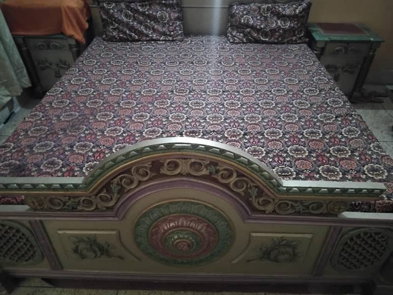 Bed set with dressing table 2