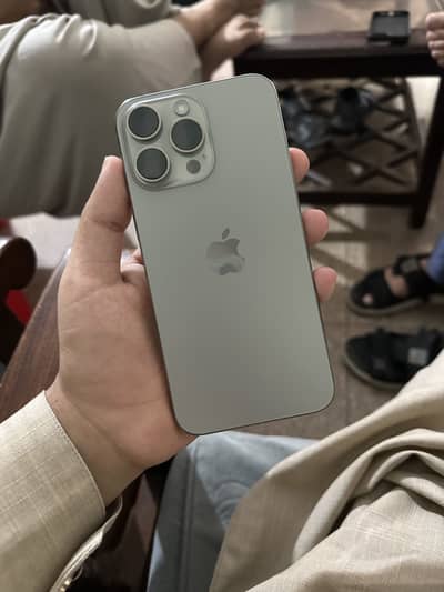 Apple iPhone 15 Pro Max
