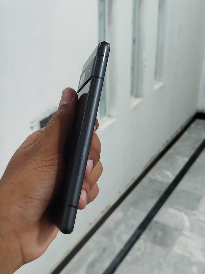 Google Pixel 7a 2