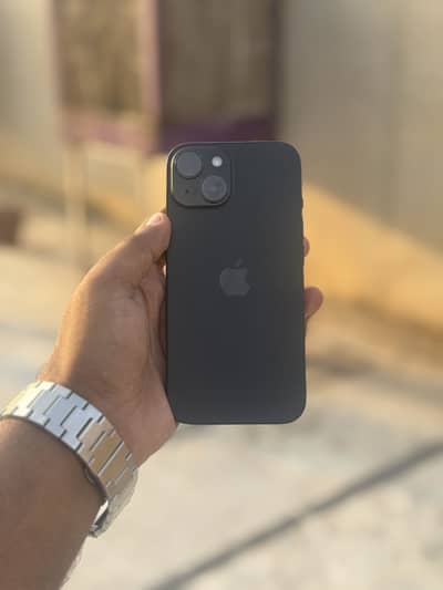 Apple iPhone 15