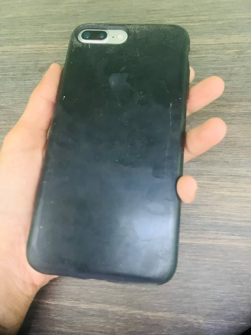 Apple iPhone 7 Plus 7