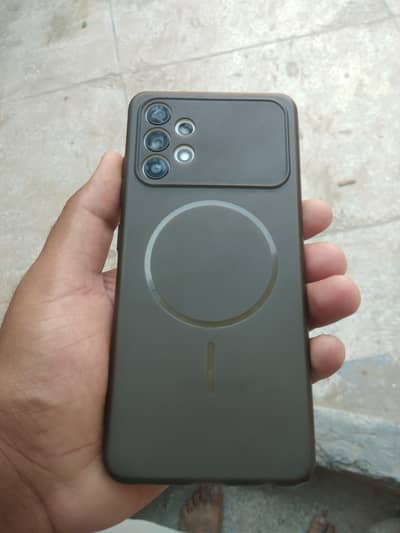 Samsung Mobile A32. Box sat he Front camera dastat he baki all ok