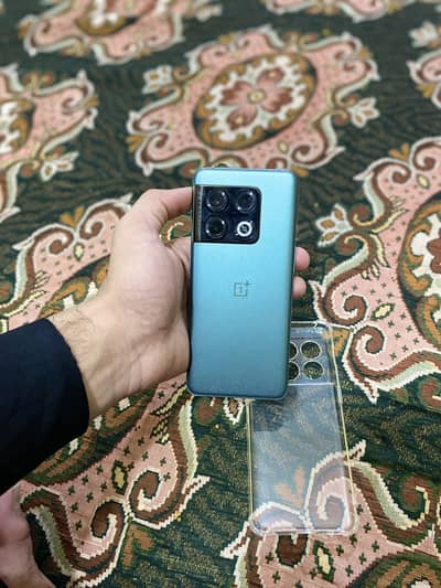 One Plus 10 Pro for sale 256gb + 24gb ram 12gb explandable