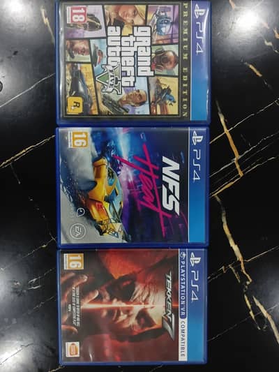 ps4 cds for negotiable price and exchange also possible