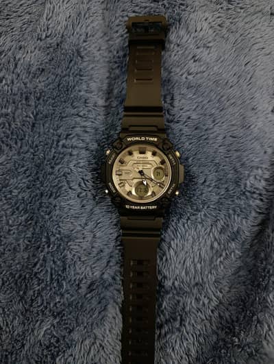Casio AEQ-120W-7AVDF analog-digital watch