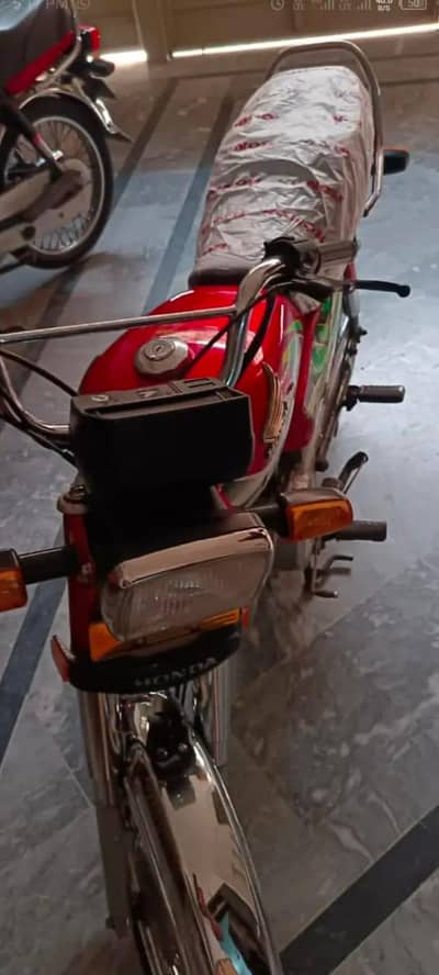 Honda CD70 bike ____ + 03258956386