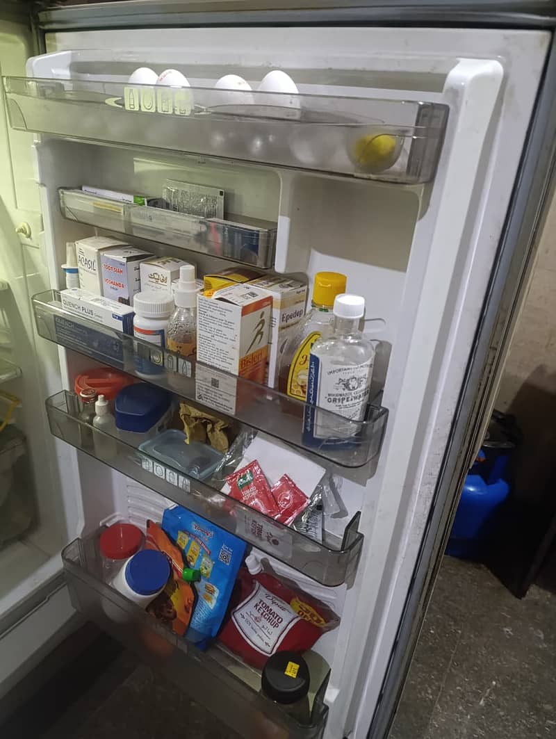 Dawlance Refrigerator – Pristine Condition (Solid Build Quality) 5