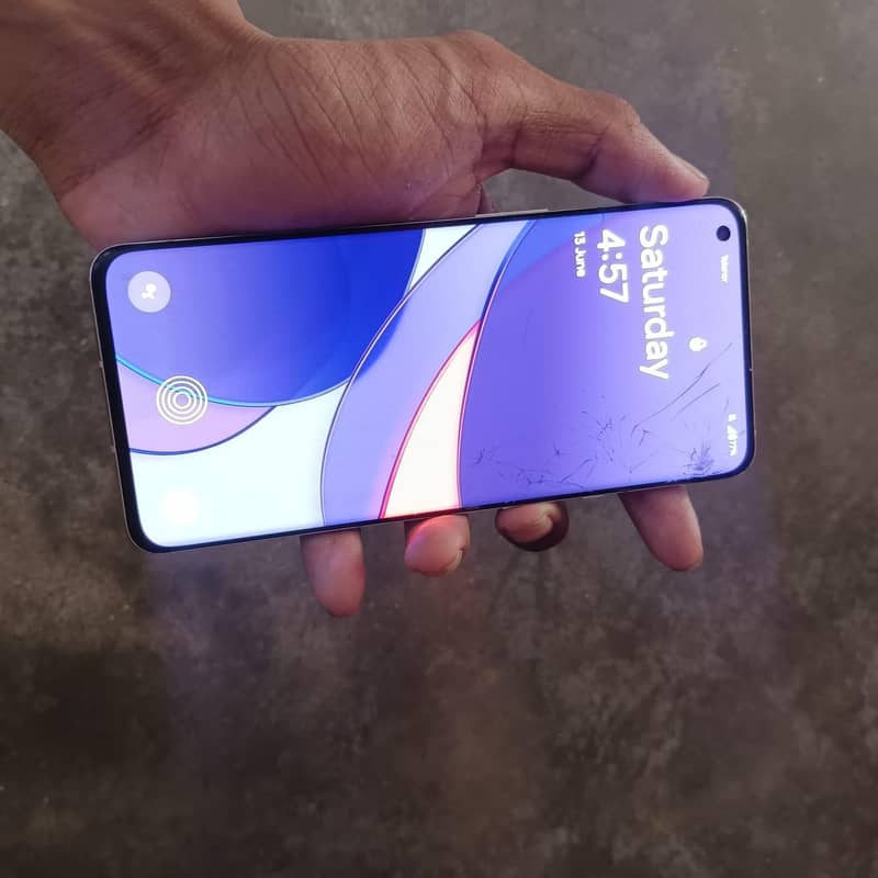 One Plus 9 Pro 4