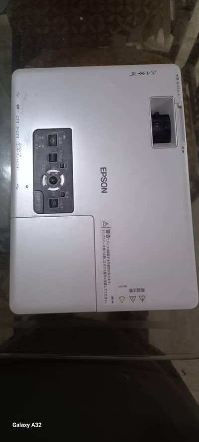 Multimedia Projector EPSON