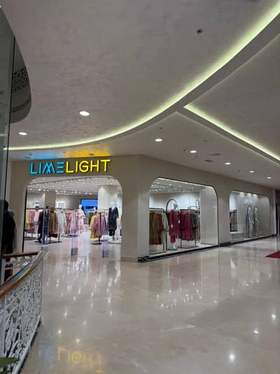 Shop Floor For Sale In Giga Boutique Mall Shop For Sale