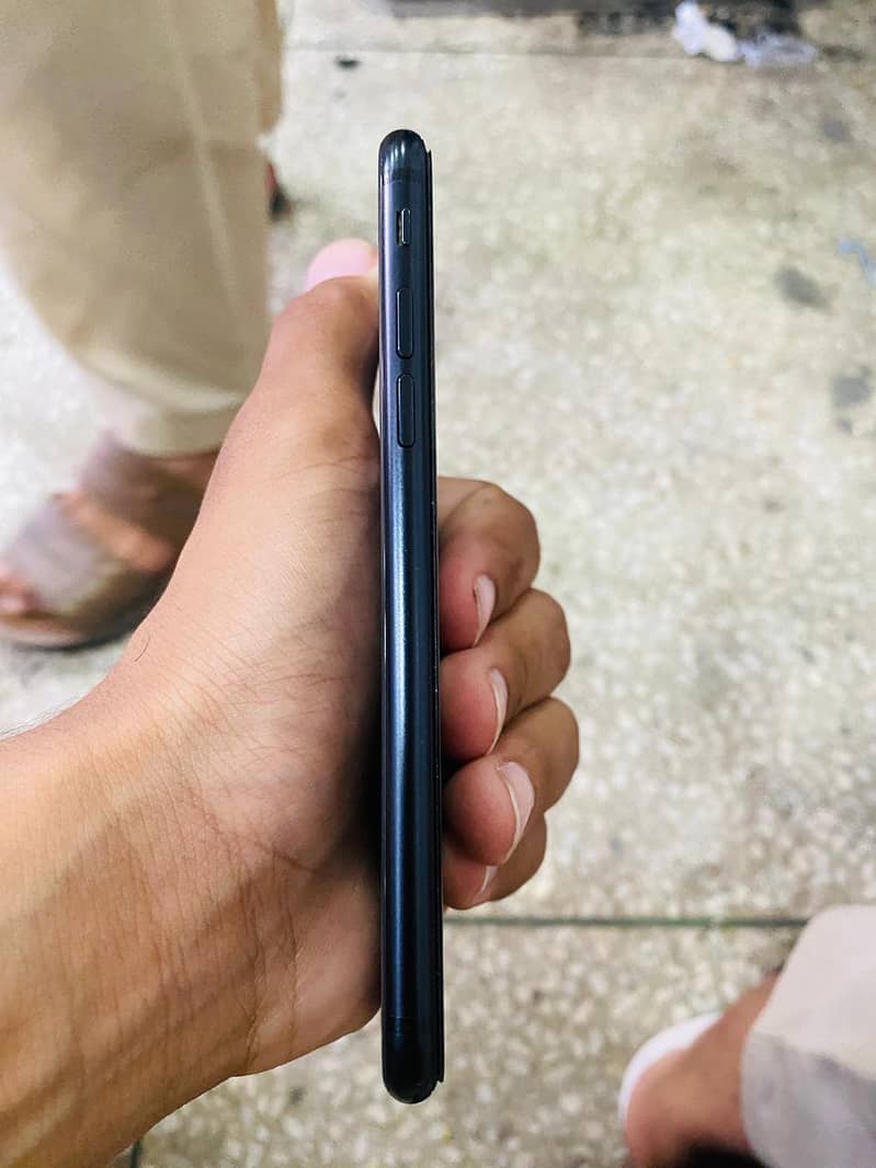 Apple iPhone SE 1