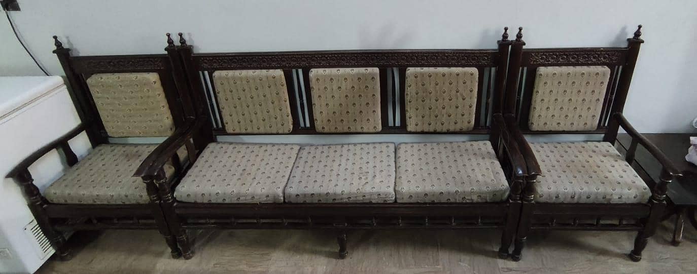 sofa 5 seaters 1