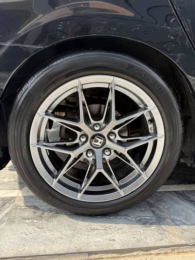BRAND NEW RIMS TYRE YOKOHAMA ADVAN DB 17”