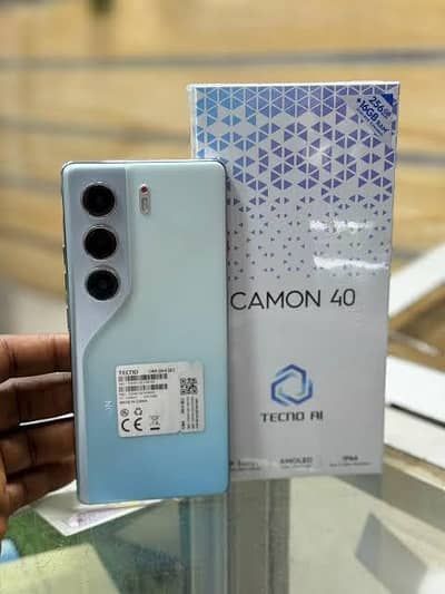 Camon 40 mint condition