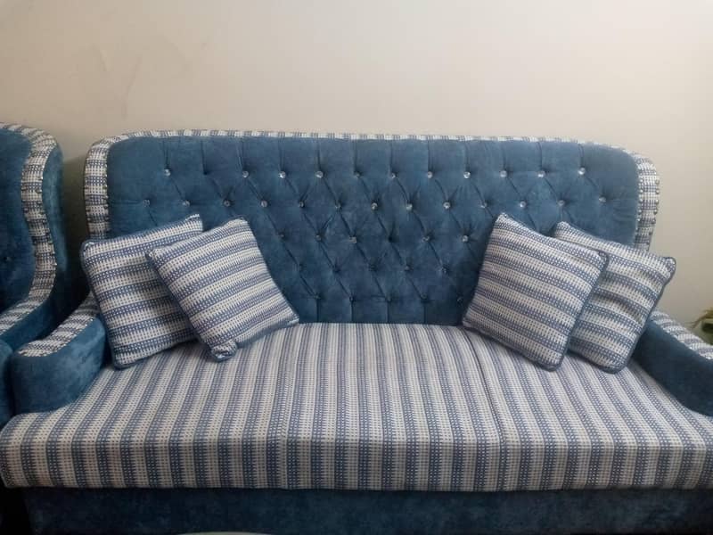 7 seater sofa 0