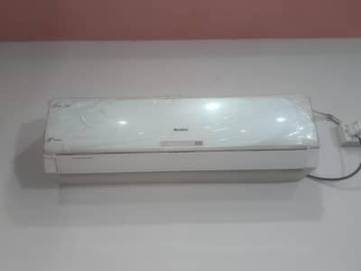 Gree Inverter Ac 03234877485 What's app and call