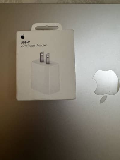 iphone 20 watt adapter from USA with receipt