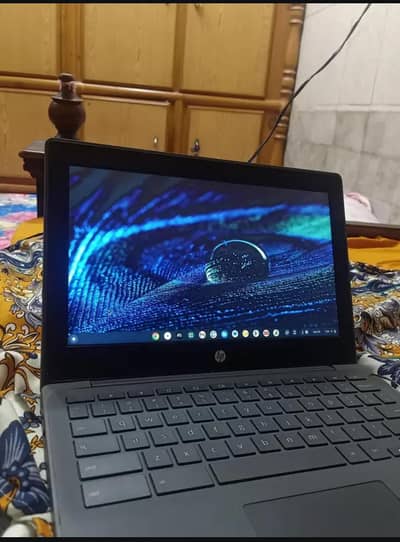 Hp Chromebook 4gb ddr4 ram and 32 gb storage